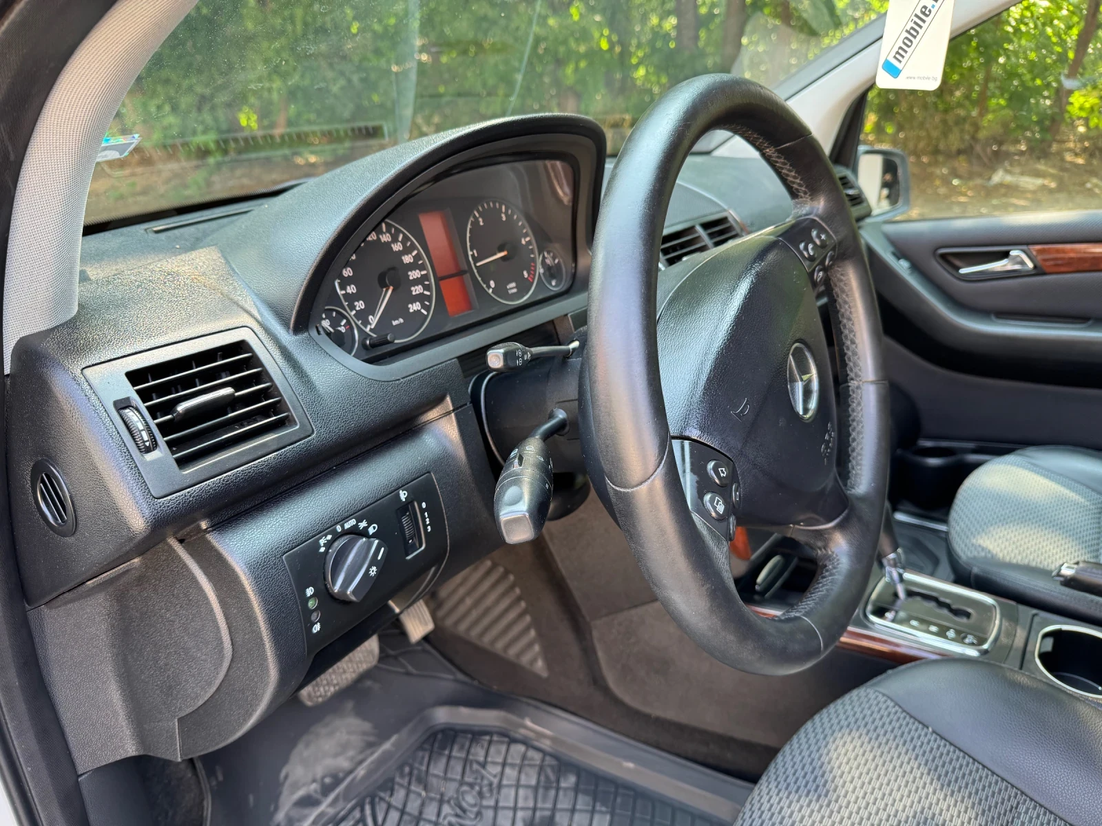 Mercedes-Benz A 180 Автомат.Кожа.Автопилот.Парктроник.Италия. | Mobile.bg — изображение 15