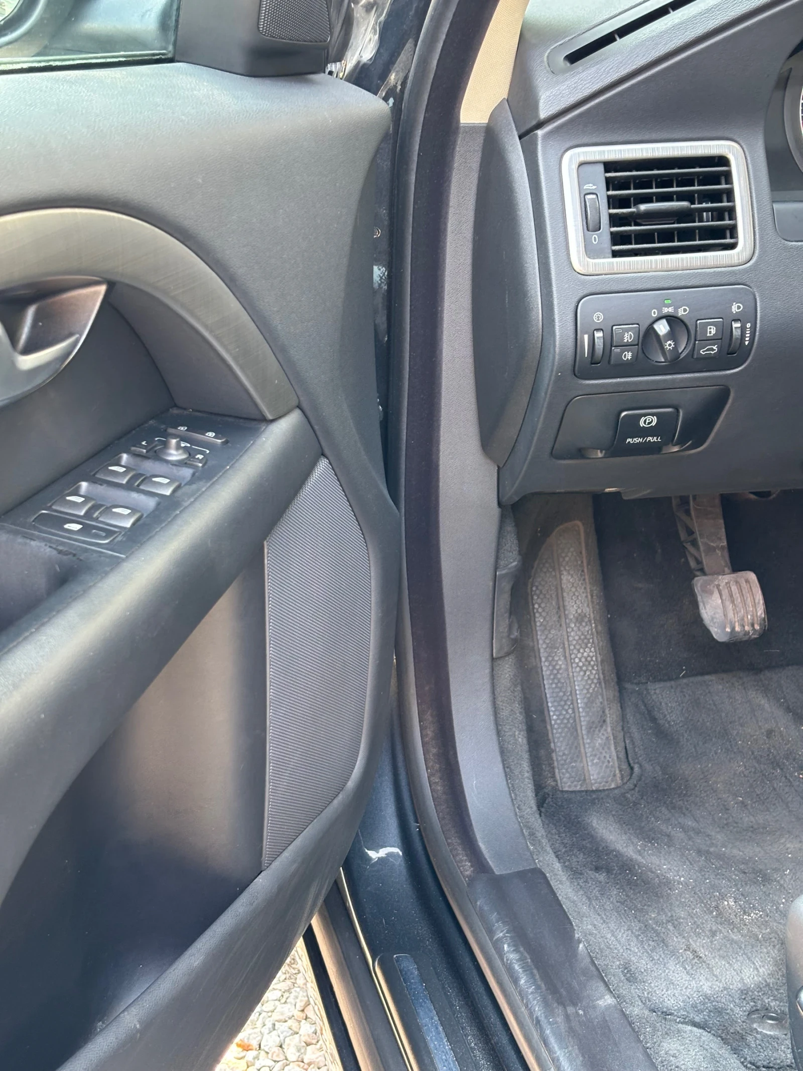 Volvo V70 2.0D - изображение 8