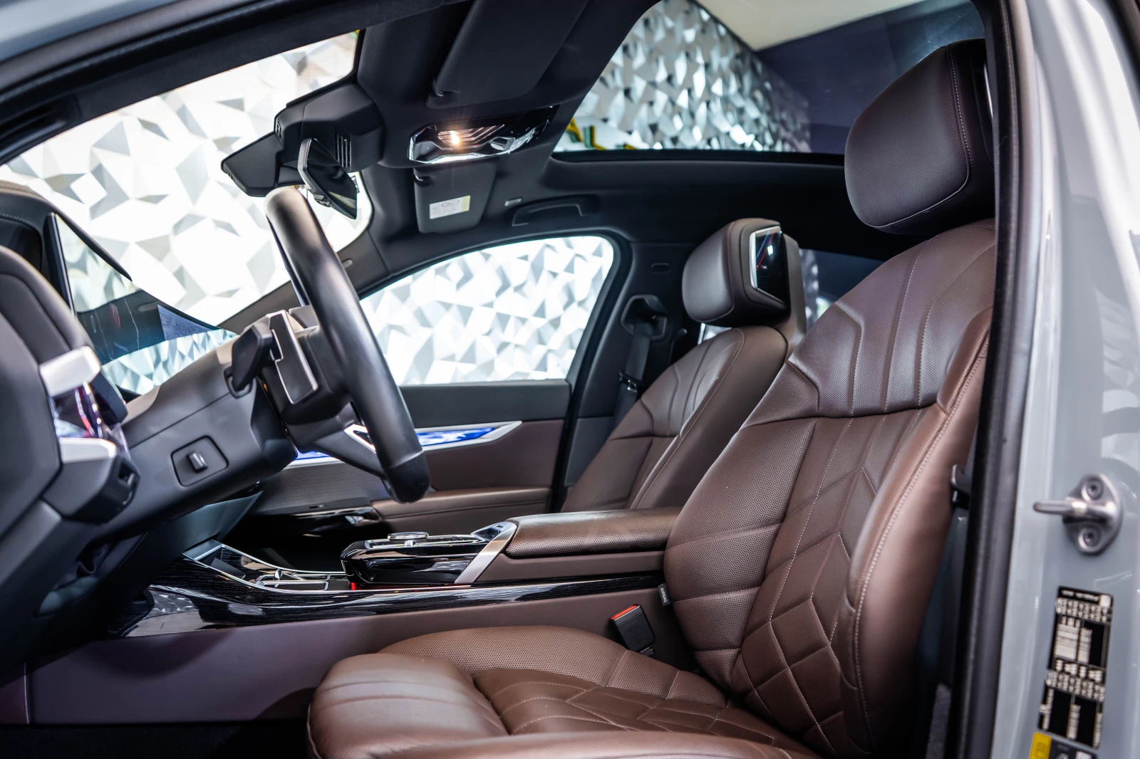 BMW 750 e xDrive Hybrid* Pano* Bowers&Wilkins | Mobile.bg   12