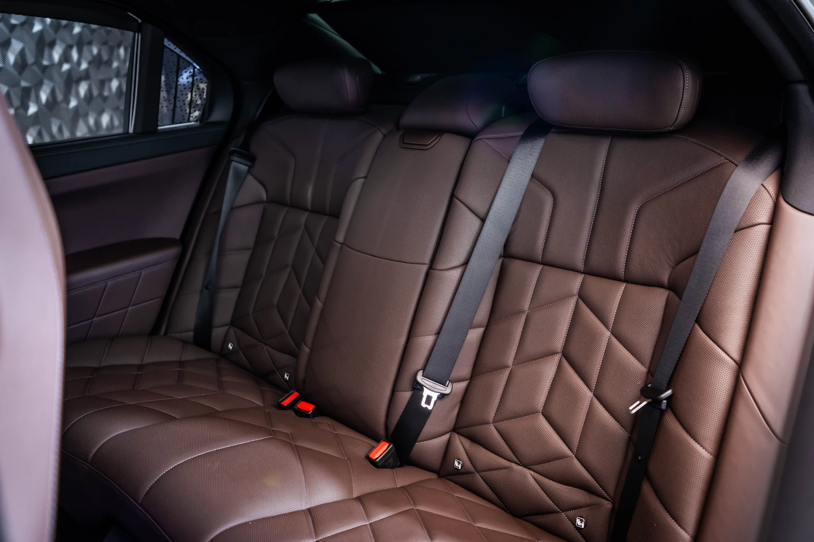 BMW 750 e xDrive Hybrid* Pano* Bowers&Wilkins | Mobile.bg   15