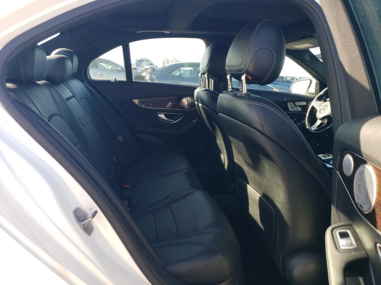 Mercedes-Benz C 300 4MATIC/BURMESTER/ПАНО/ - изображение 10