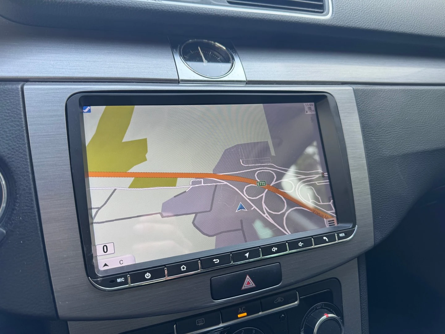 VW Passat Comfortline 2.0TDI BMT | Mobile.bg � ����������� 13