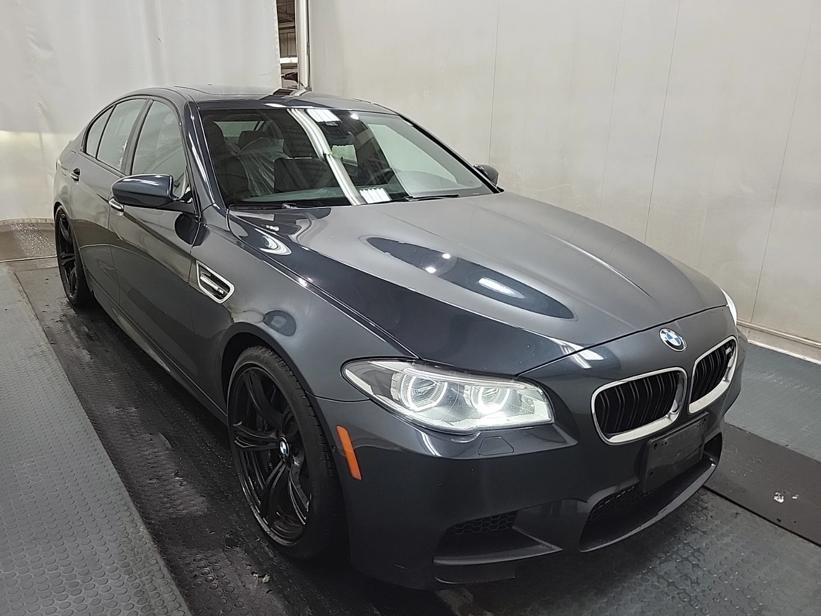 BMW M5 * CARFAX * АвтоКредит * Цена до България*  - изображение 2