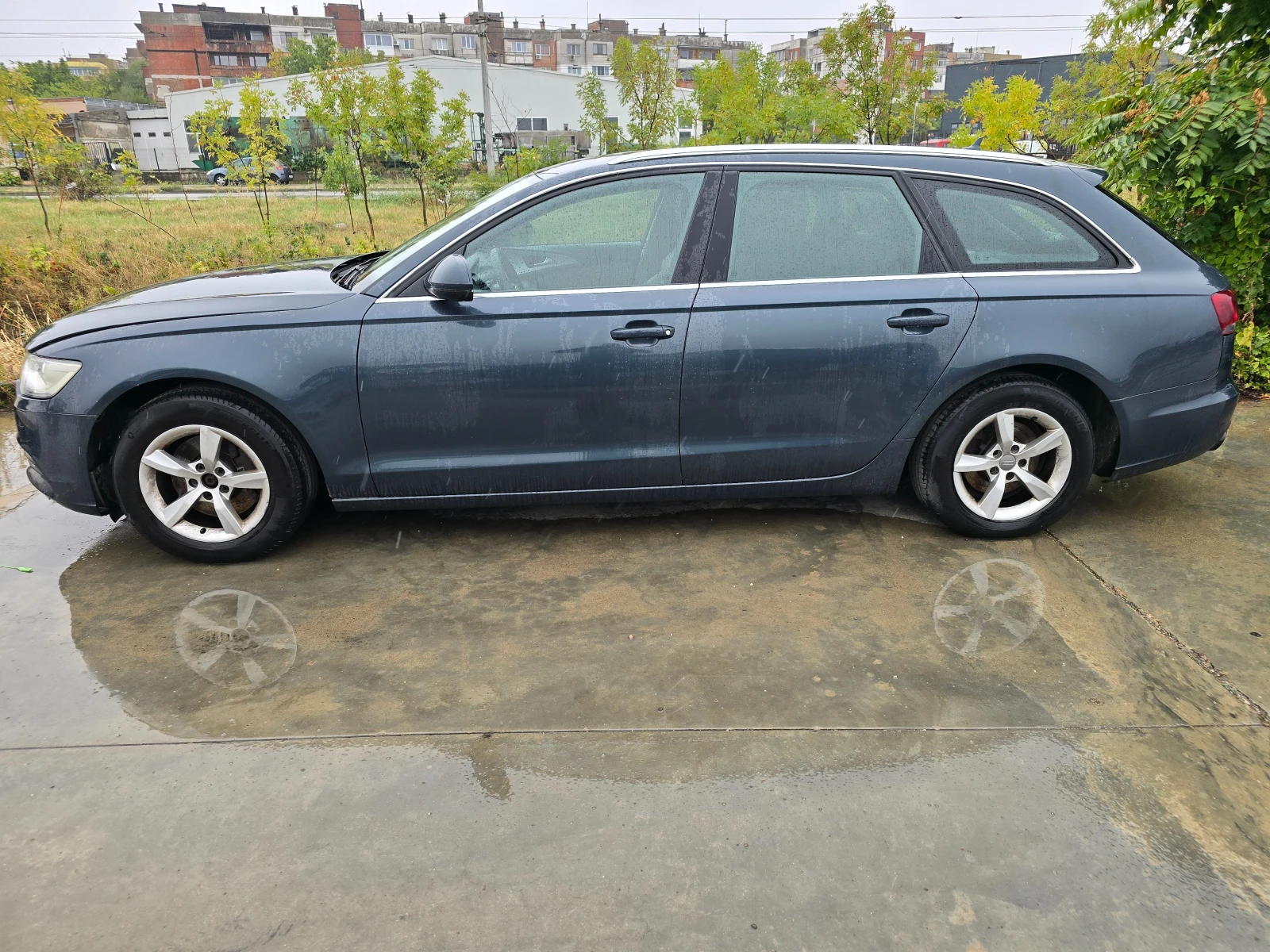 Audi A6 3.0D ТЕГЛИЧ - изображение 3