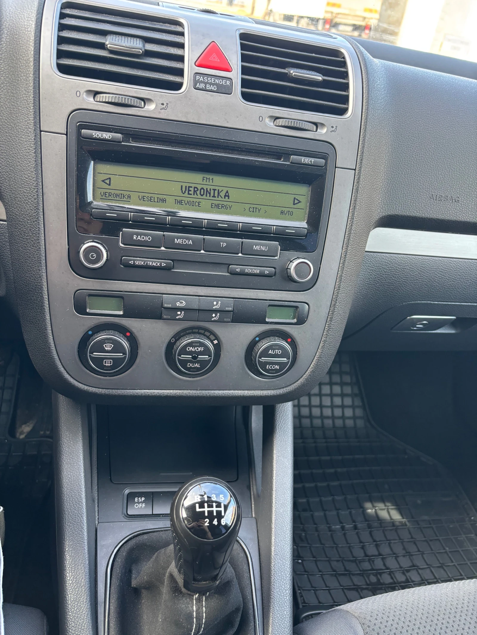 VW Golf  - изображение 9