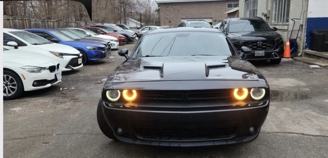 Dodge Challenger SXT PLUS * * БЕЗ ИНЦИДЕНТИ * * КАМ * * CARPLAY * *, снимка 2 - Автомобили и джипове - 53761871