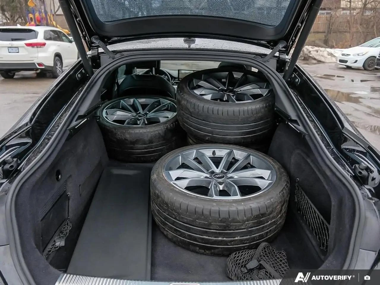 Audi A5 Tehnik* Distronic* 360* B&O* S-line* Carplay, снимка 8 - Автомобили и джипове - 54328729