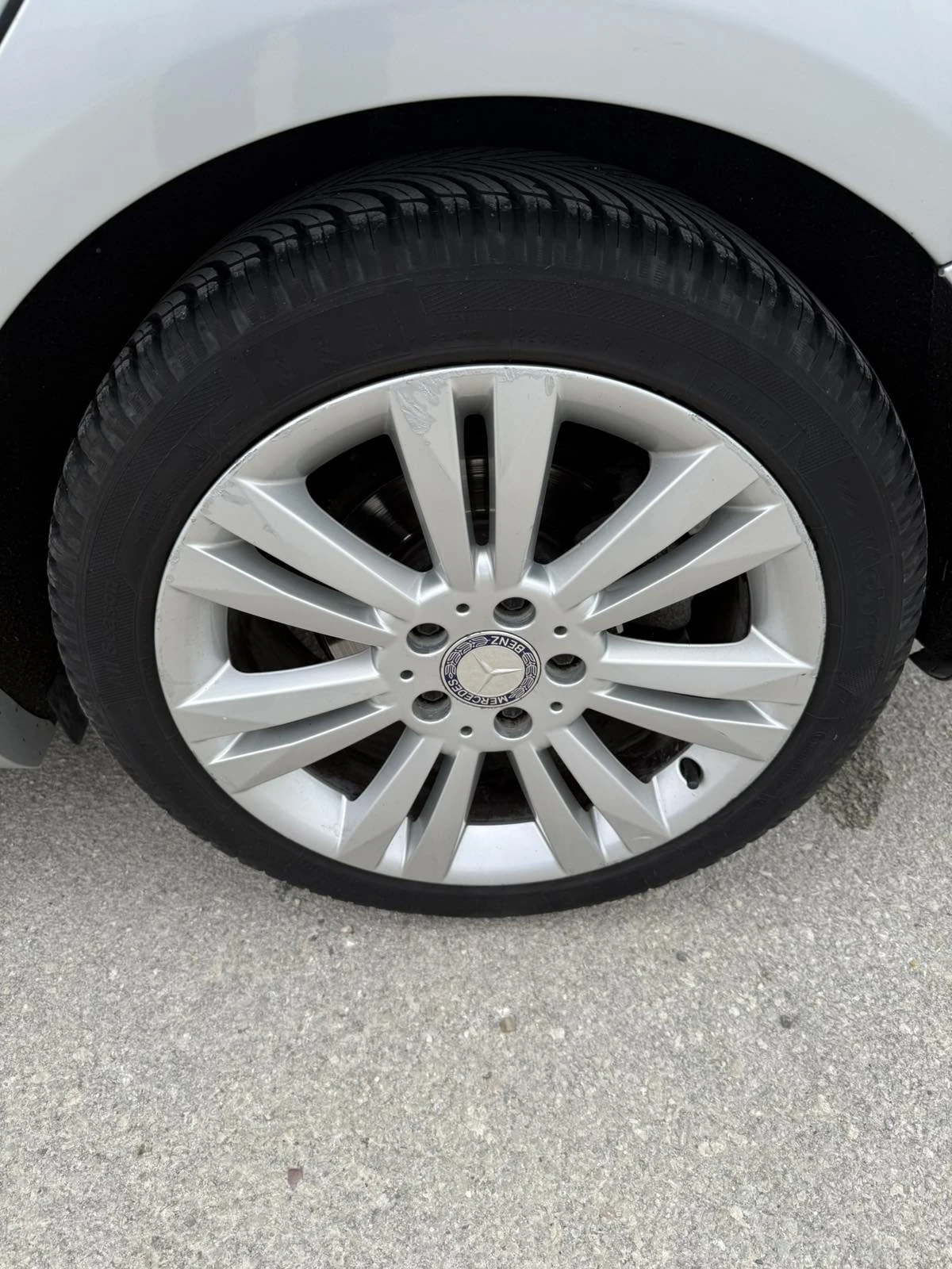 Mercedes-Benz B 180, снимка 9 - Автомобили и джипове - 54358507