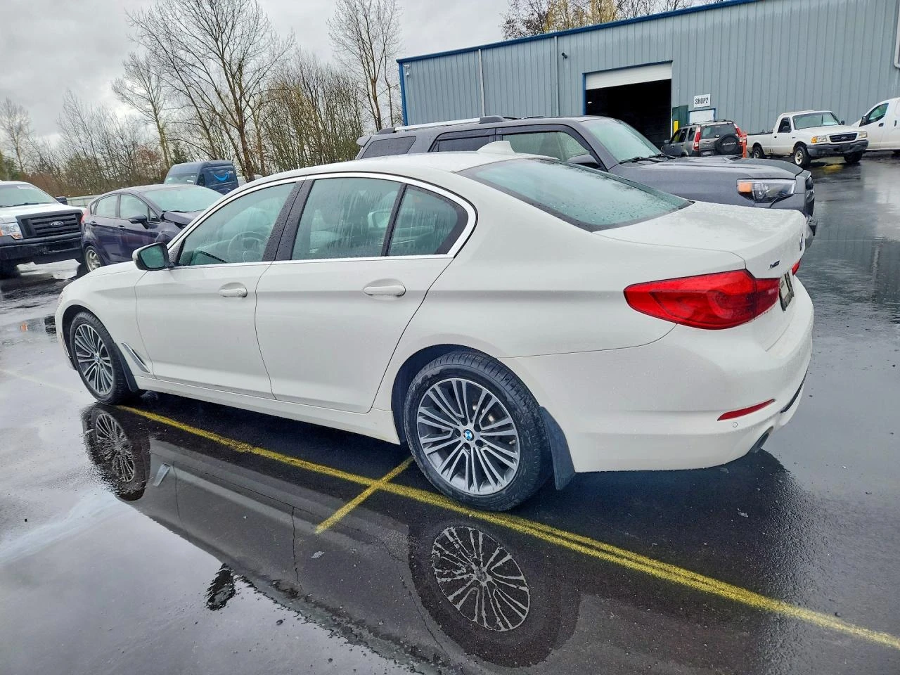 BMW 530 2.0l Xi, снимка 2 - Автомобили и джипове - 54417369