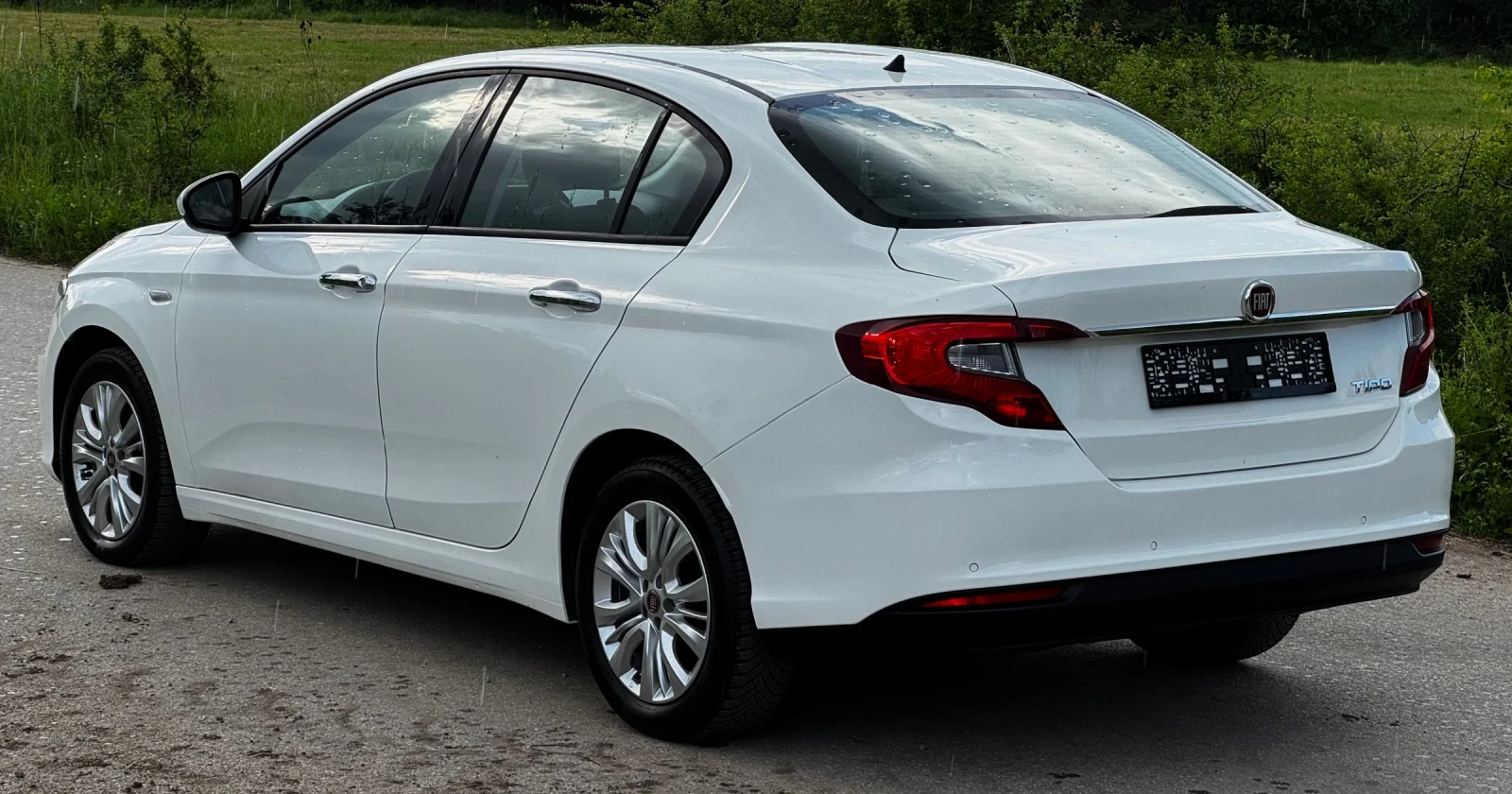 Fiat Tipo 1.4i OPENING EDITION, 95 к.с., , снимка 4 - Автомобили и джипове - 54531567