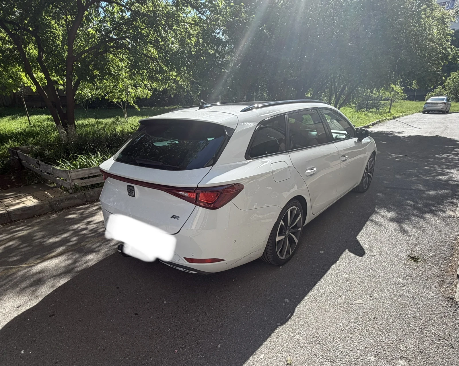Seat Leon FR * 2.0 tdi * 150 к.с., снимка 4 - Автомобили и джипове - 54595519