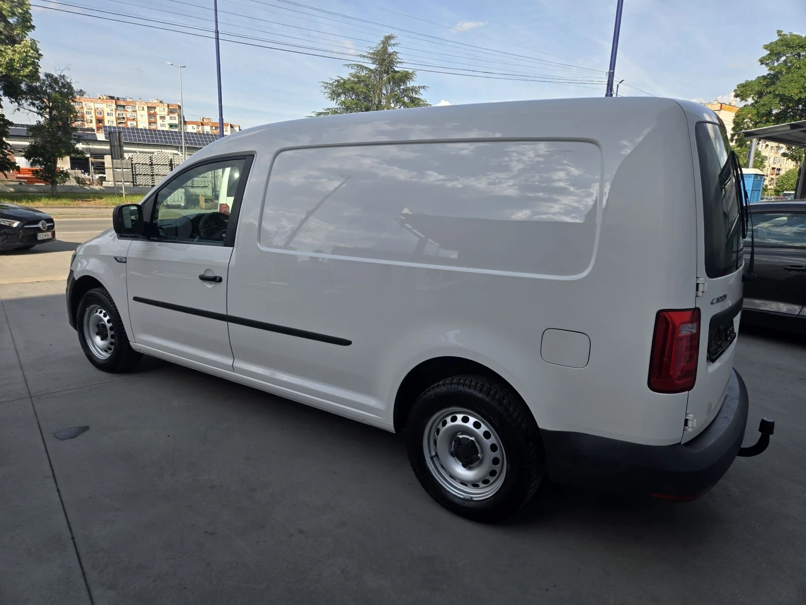 VW Caddy 2.0 TDI MAXI, снимка 6 - Автомобили и джипове - 54670912