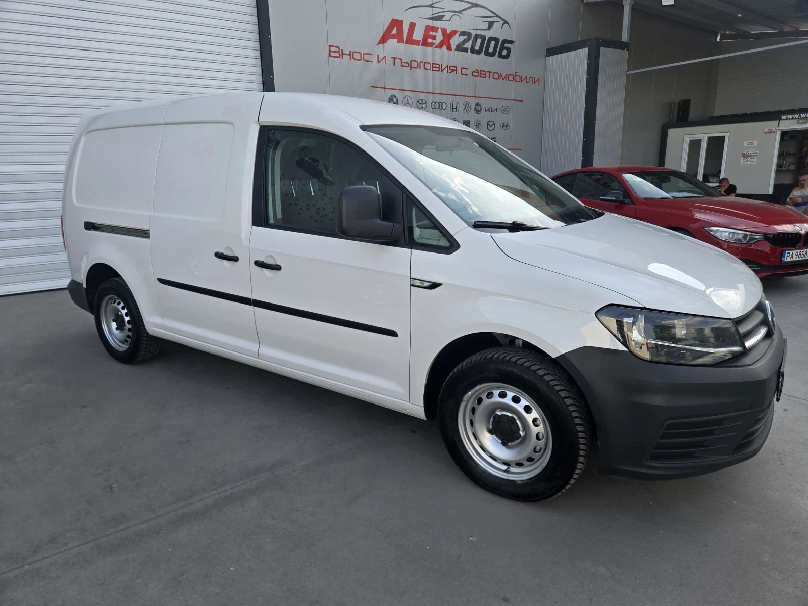 VW Caddy 2.0 TDI MAXI, снимка 3 - Автомобили и джипове - 54670912