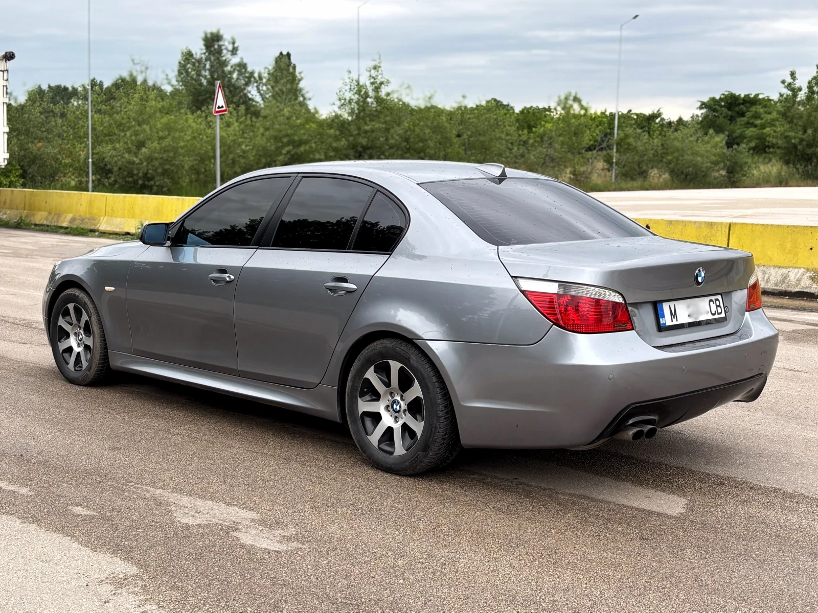 BMW 525 D, снимка 5 - Автомобили и джипове - 54671225