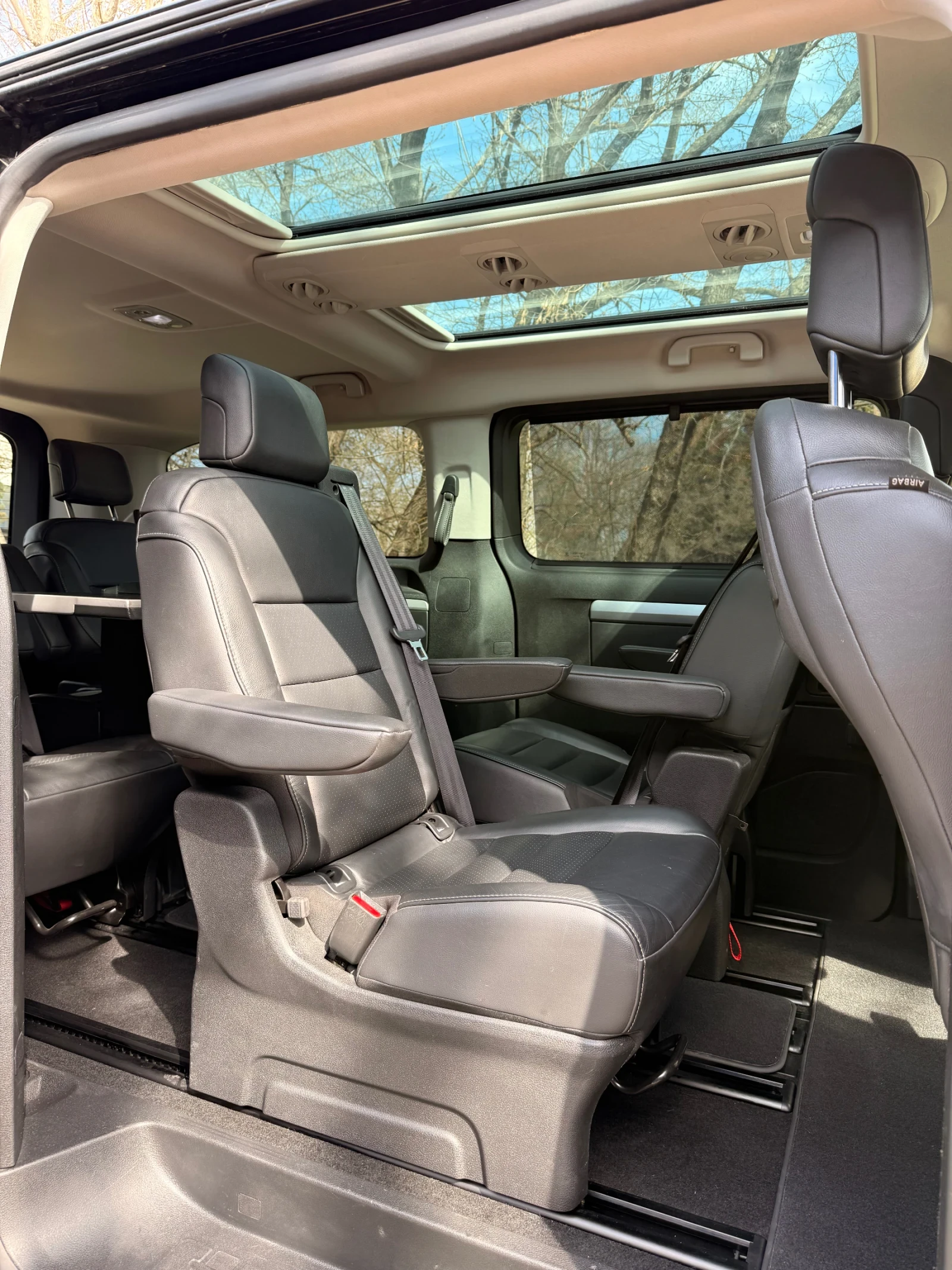 Opel Zafira Life* VIP* 5+ 1, снимка 10 - Автомобили и джипове - 55080057
