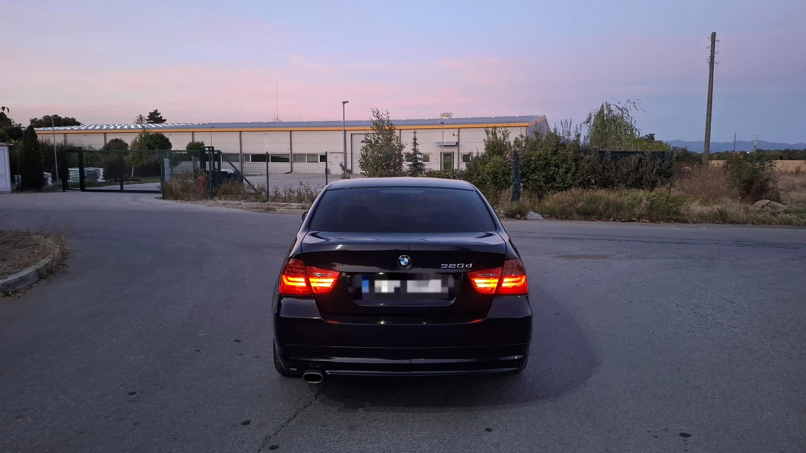 BMW 320, снимка 5 - Автомобили и джипове - 55305874