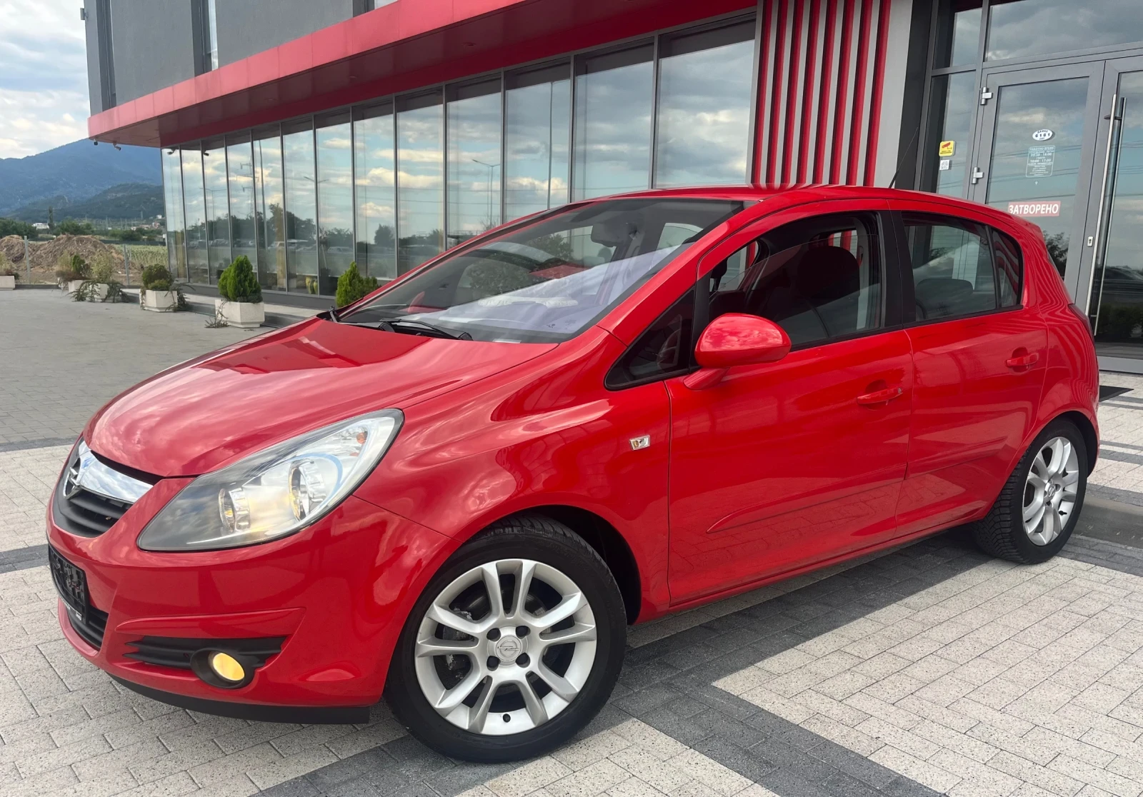 Opel Corsa 1.4 климатроник 