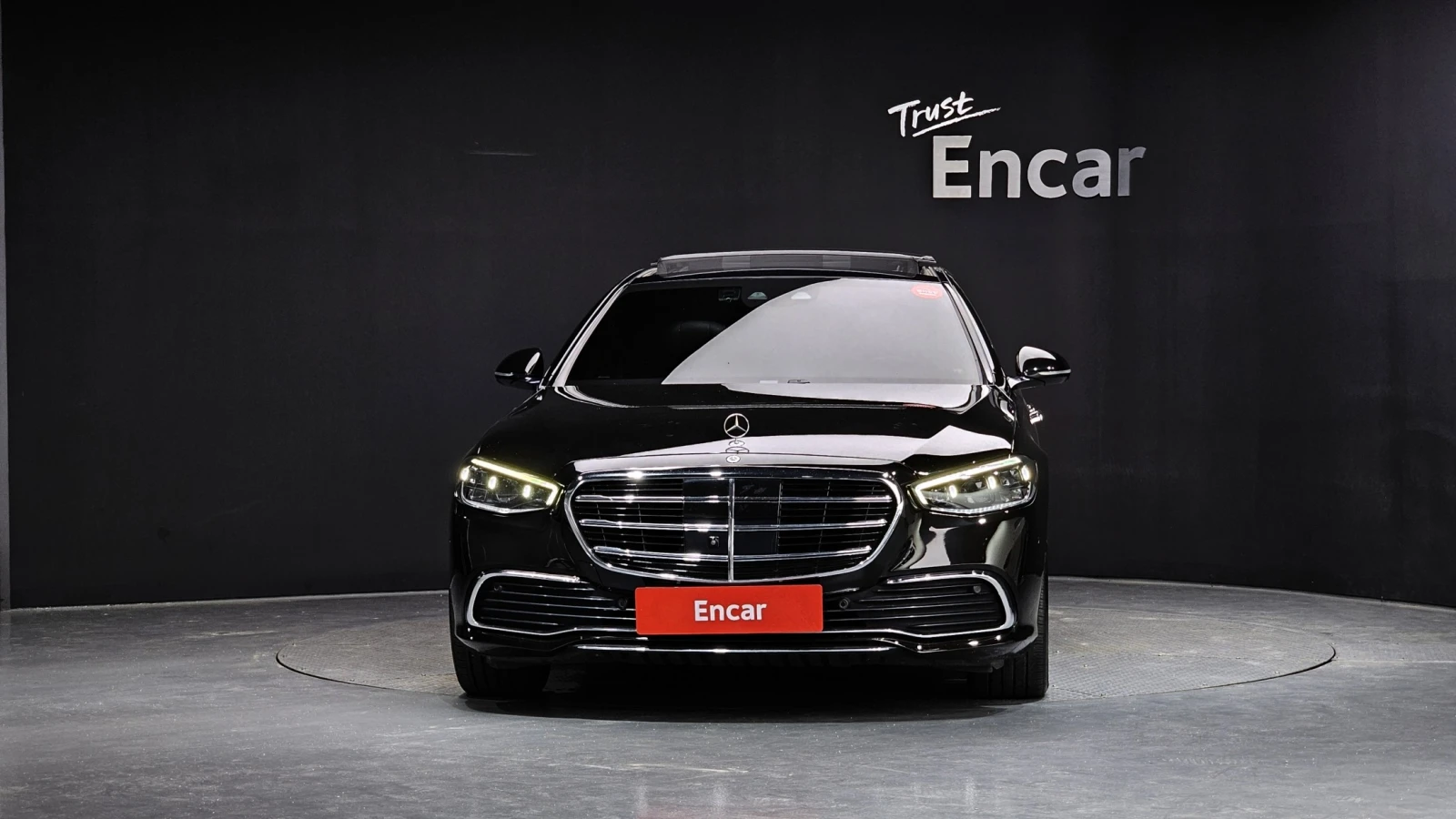Mercedes-Benz S 350 4MATIC/ОБДУХВАНЕ/ПАНОРАМА/ДИСТРОНИК/360, снимка 2 - Автомобили и джипове - 55444702
