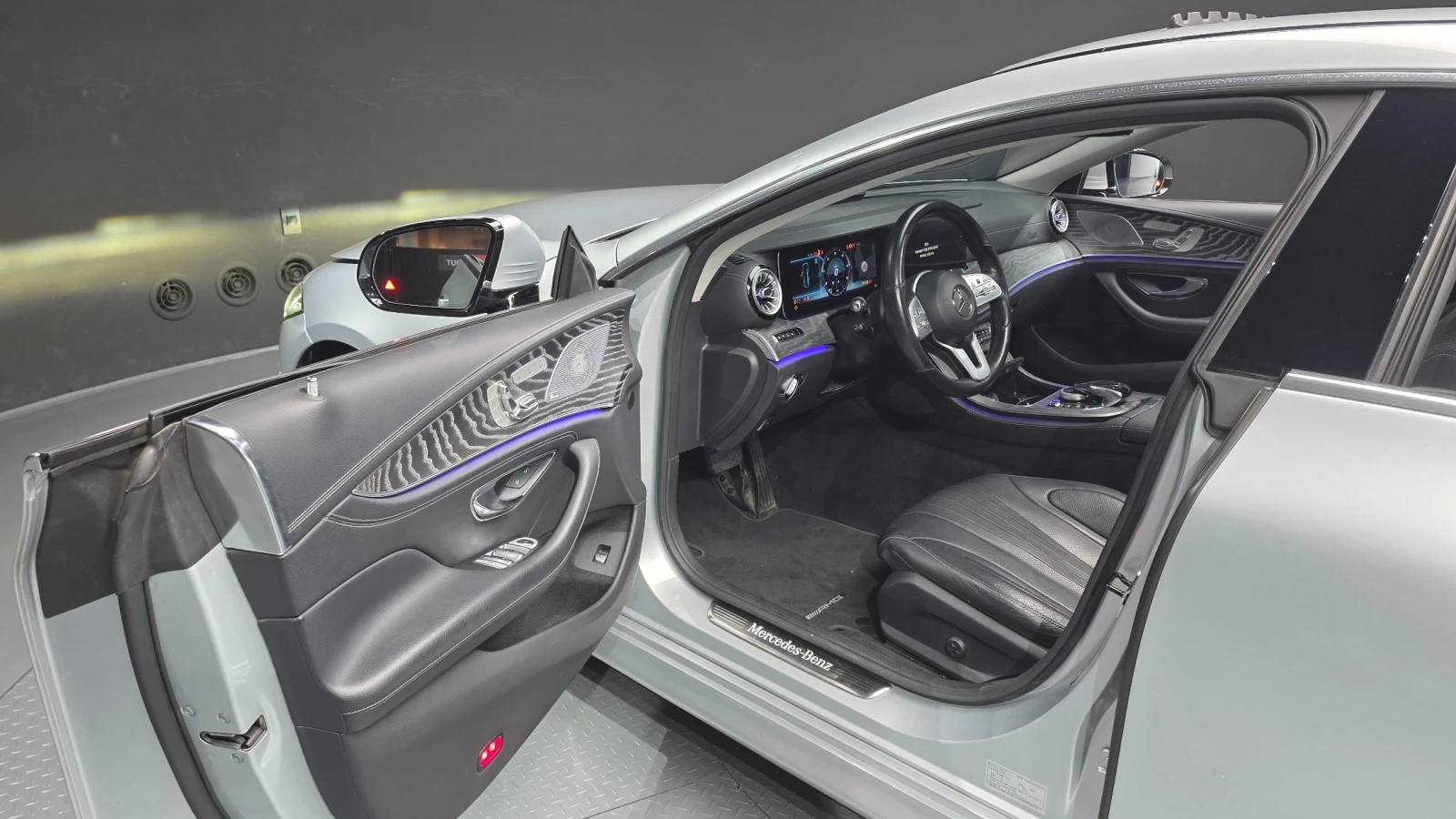 Mercedes-Benz CLS CLS400d 4MATIC | AMG Line | HUD | 360  камера, снимка 9 - Автомобили и джипове - 55663954
