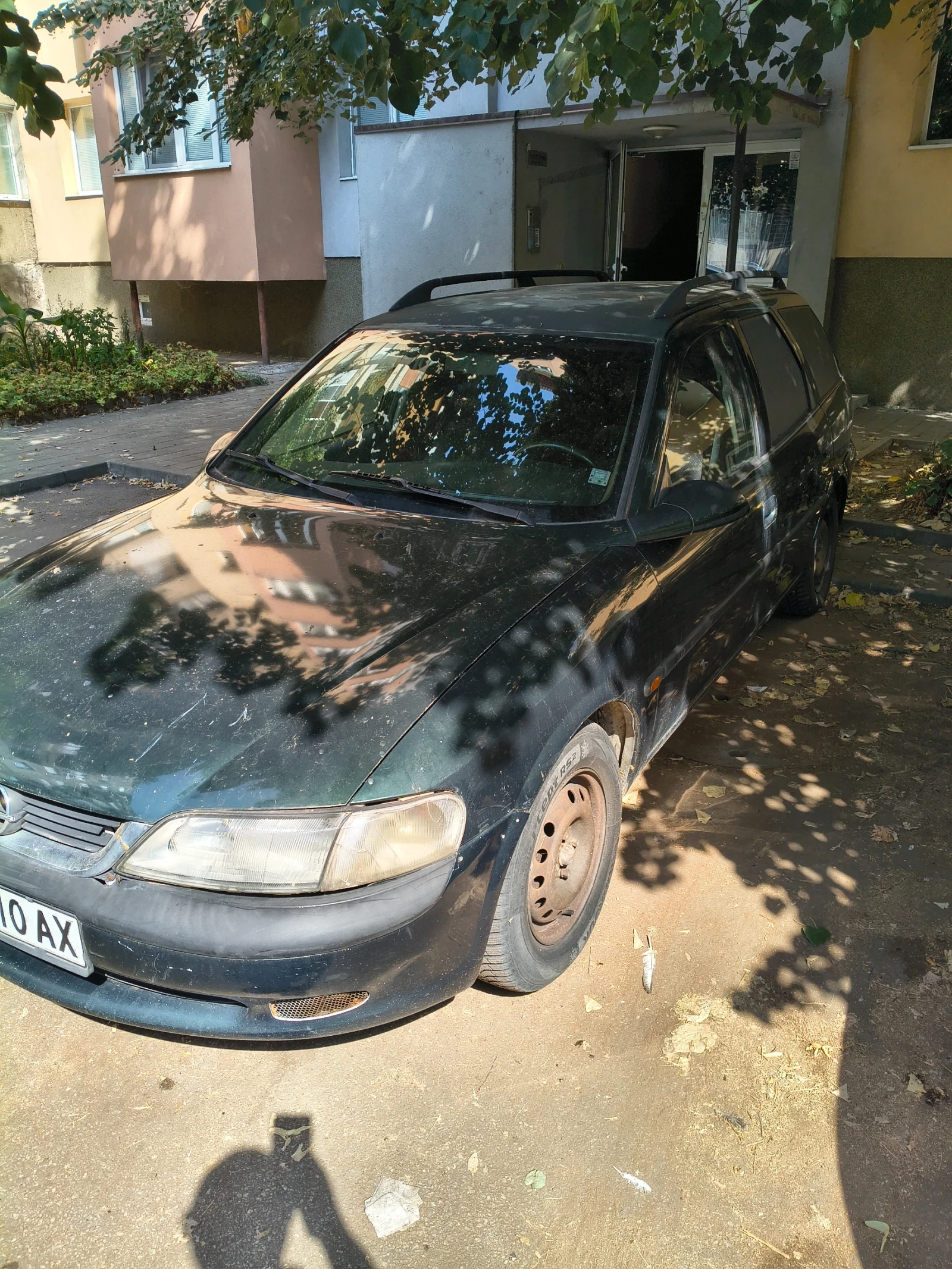 Opel Vectra 1, 6 бензин, снимка 4 - Автомобили и джипове - 55902675