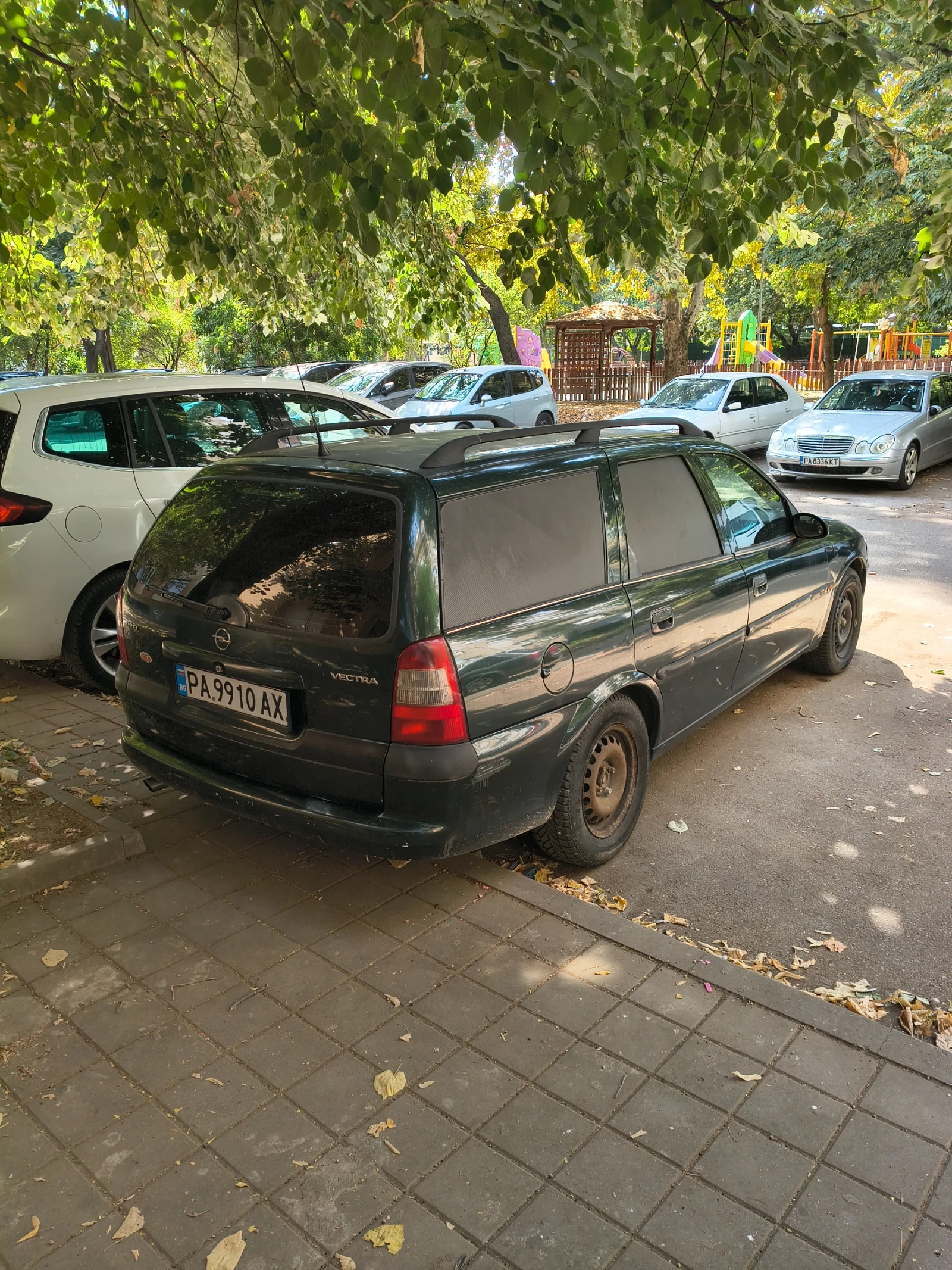 Opel Vectra 1, 6 бензин, снимка 5 - Автомобили и джипове - 55902675
