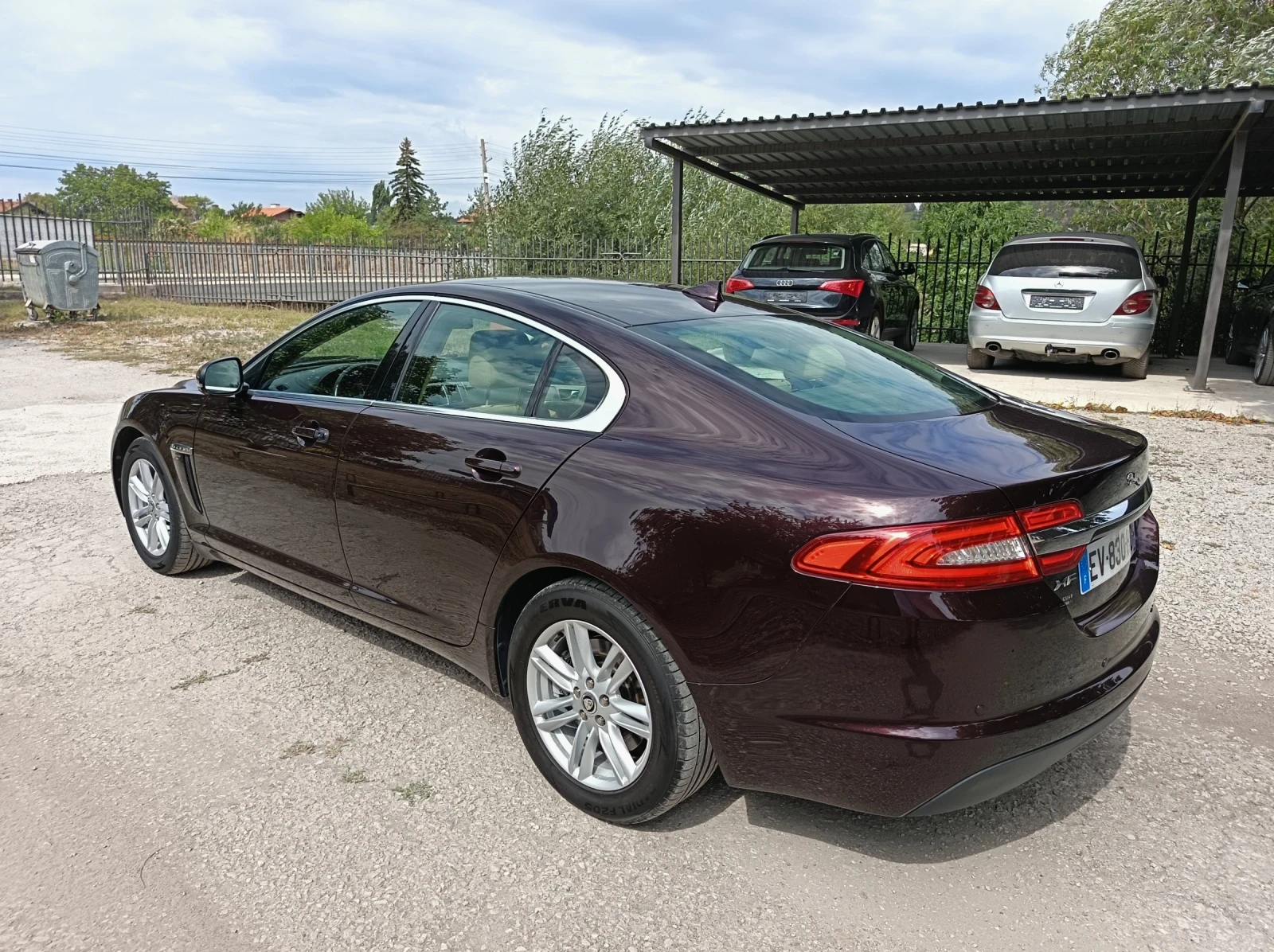 Jaguar Xf 2.2 D FACE LIFT 8ZF, снимка 6 - Автомобили и джипове - 56040794
