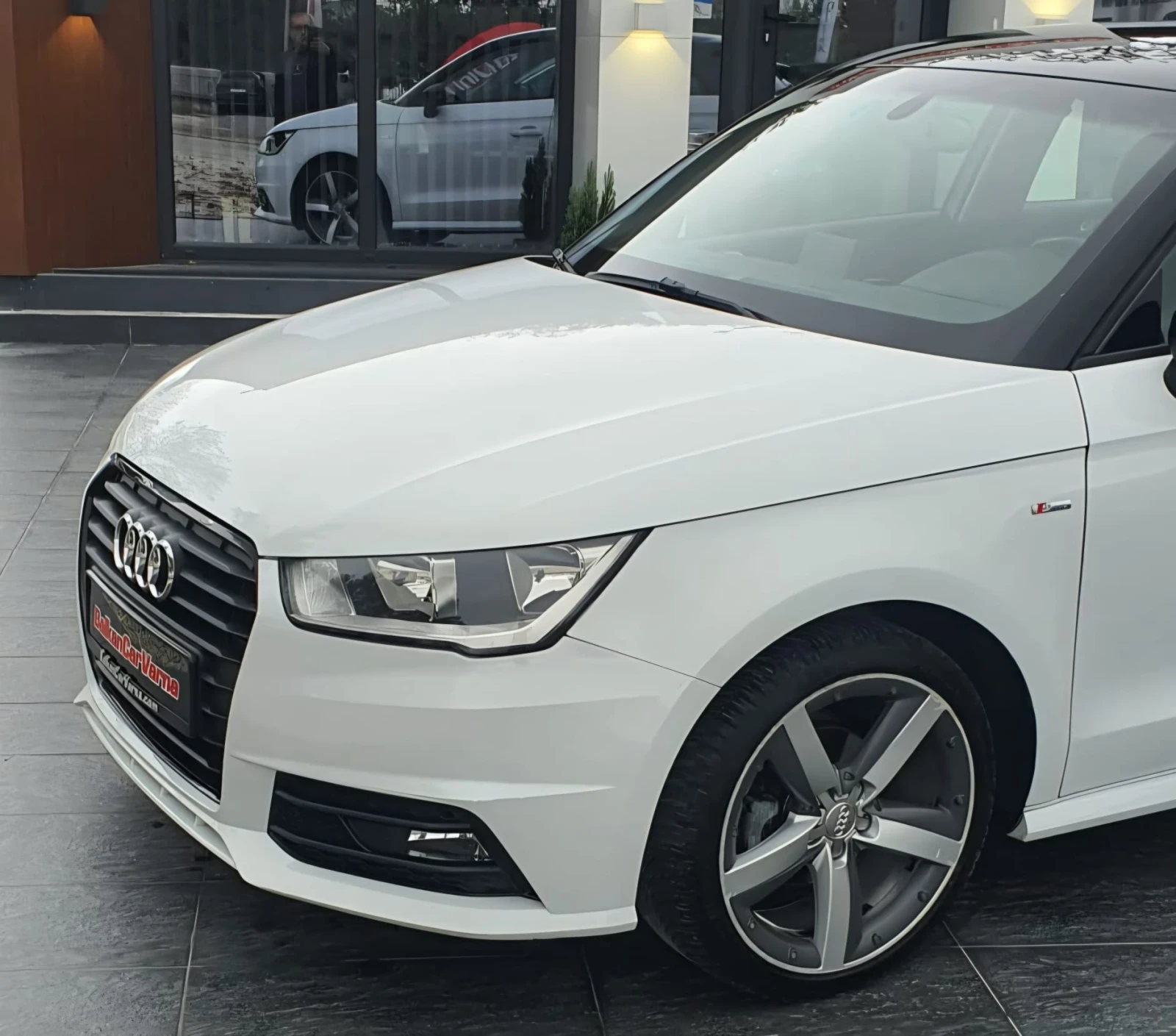 Audi A1 1.4TDI S-Line Sportback, снимка 3 - Автомобили и джипове - 56731528