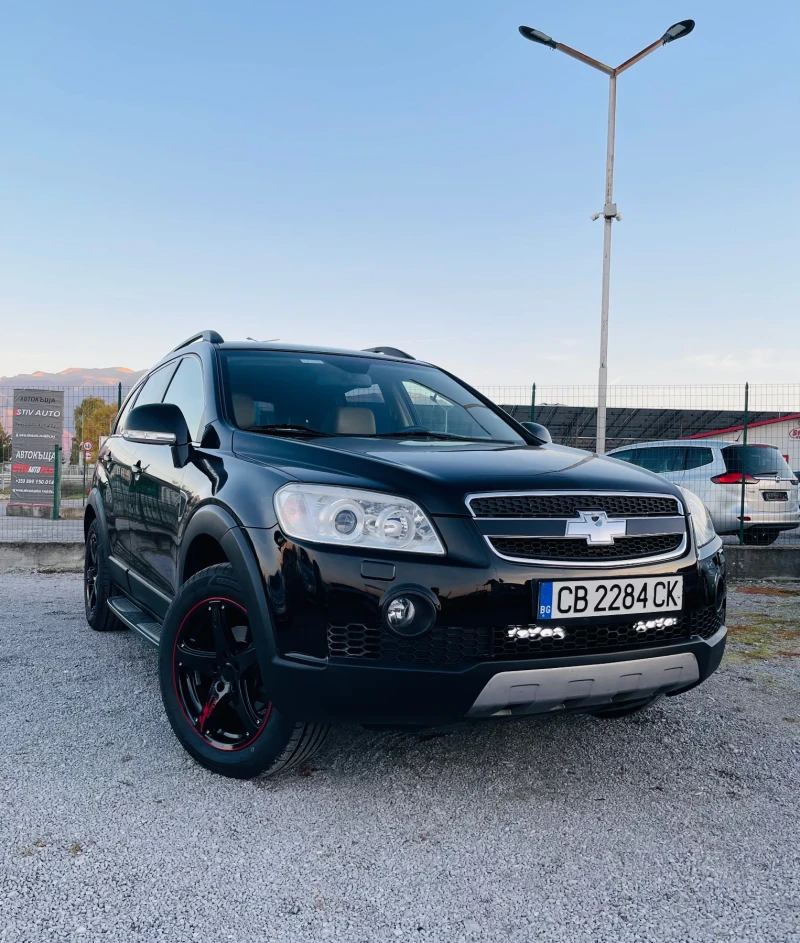 Chevrolet Captiva 2.0 VCDi 4x4 6+ 1 Автомат * *  НАПЪЛНО ОБСЛУЖЕН* *, снимка 3 - Автомобили и джипове - 47841687