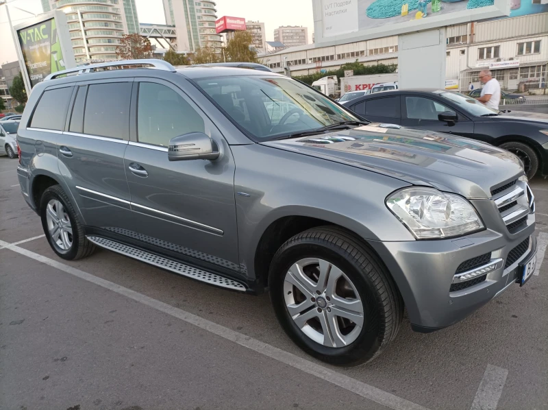 Mercedes-Benz GL 350 Обслужен, 2 х гуми, снимка 3 - Автомобили и джипове - 47996726