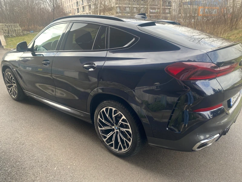 BMW X6 M40i ГАРАНЦИЯ* Laser* Вакум* Individual* Pano* Car, снимка 3 - Автомобили и джипове - 48854427