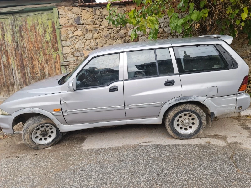 SsangYong Musso, снимка 4 - Автомобили и джипове - 52174390