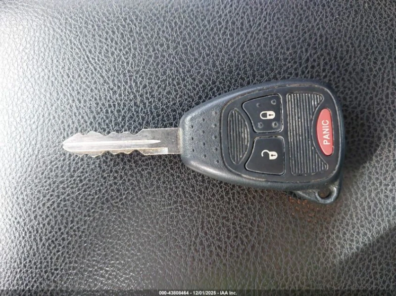 Jeep Avenger 3.6L V-6 DOHC, VVT, 285HP 4X4 Drive, снимка 3 - Автомобили и джипове - 52773764