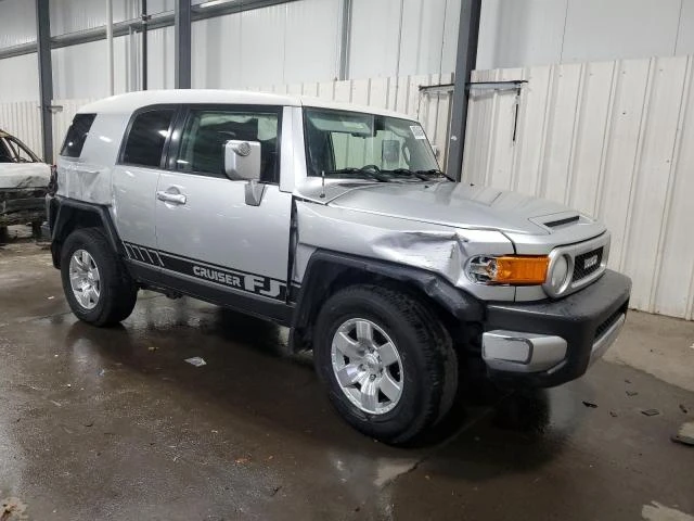 Toyota Fj cruiser 2008 TOYOTA FJ CRUISER Крайна цена19200лв до София, снимка 3 - Автомобили и джипове - 48518451