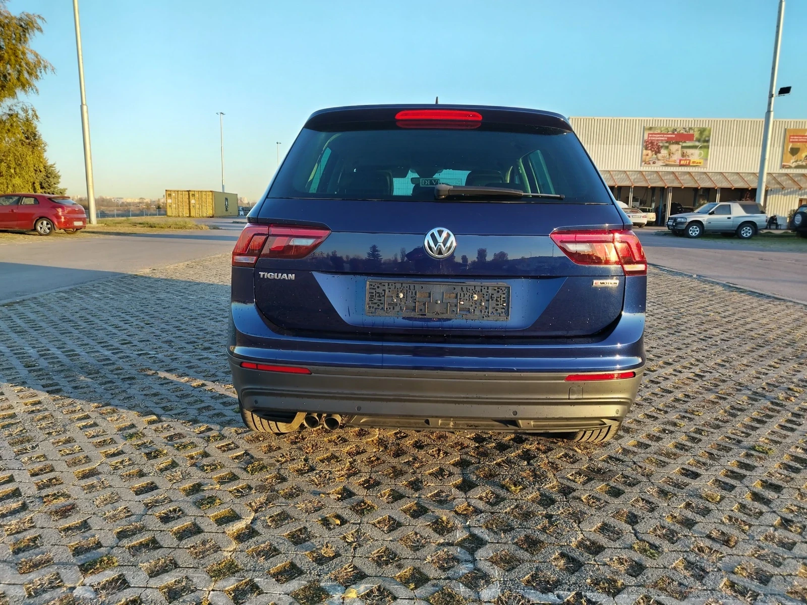 VW Tiguan 2.0TDI/4X4/150HP/DSG/NAV - изображение 5