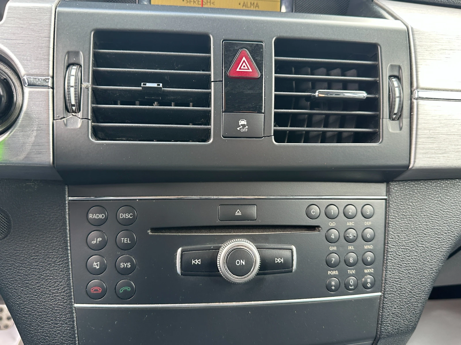 Mercedes-Benz GLK 2.2d 204 к.с./4matic , снимка 14 - Автомобили и джипове - 54096369