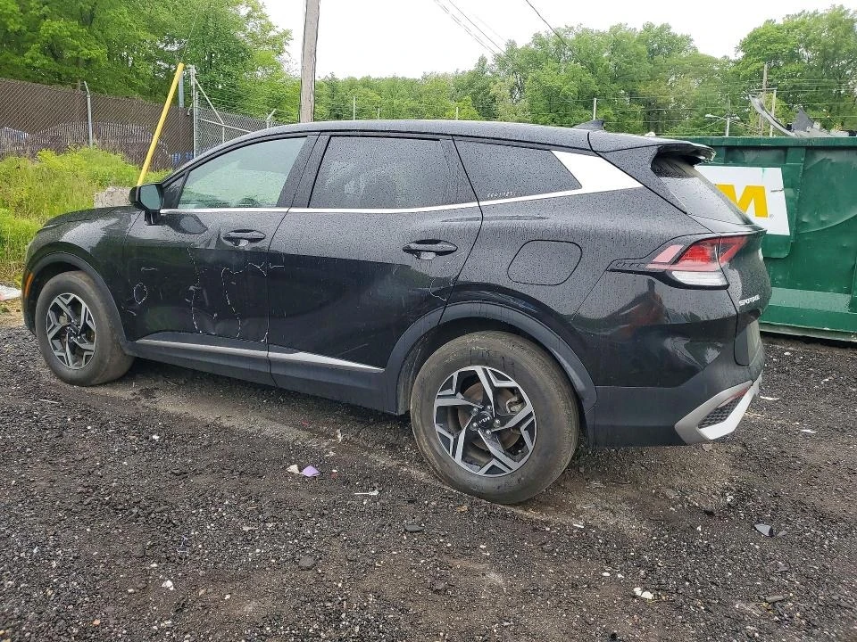 Kia Sportage, снимка 2 - Автомобили и джипове - 54706112