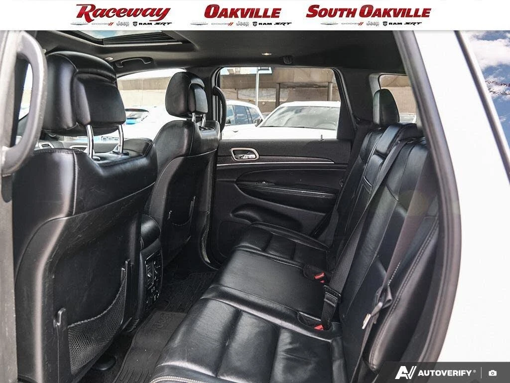 Jeep Grand cherokee 3.6 LIMITED 4x4* ПОДГРЕВ* ПАНОРАМА* КАМЕРА* , снимка 11 - Автомобили и джипове - 55778344