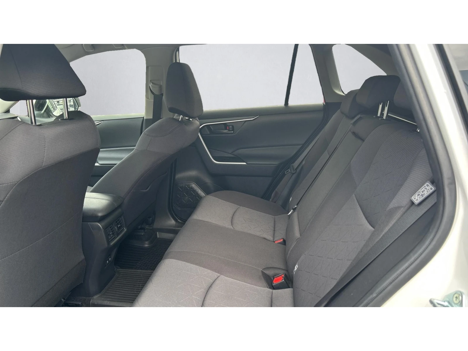 Toyota Rav4  2.5 HSD AWD, Месечна вноска от 478  , снимка 11 - Автомобили и джипове - 56214578