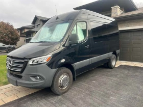 Mercedes-Benz Sprinter 319 CARFAX* АВТОФИНАНСИРАНЕ* БЕЗ ПЪРВОНАЧАЛНА , снимка 1