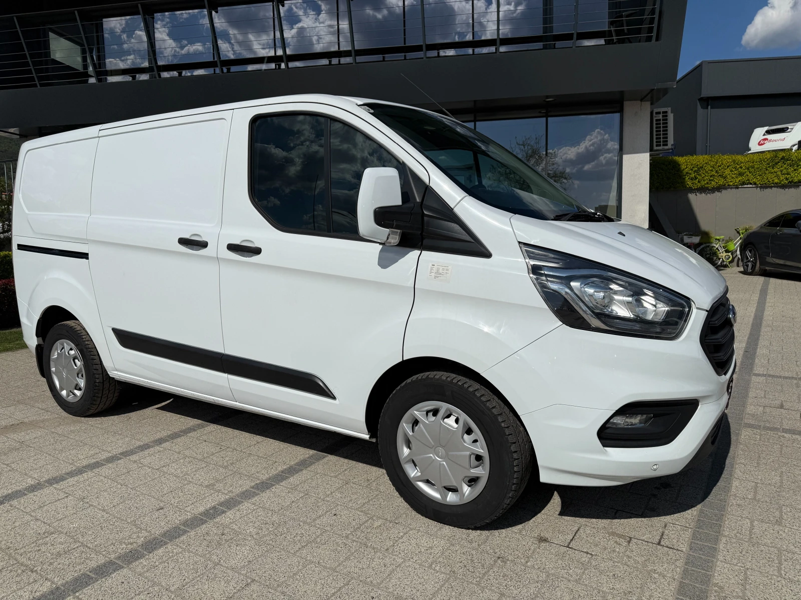 Ford Transit Custom 2.0TDCI EcoBlue Клима  - изображение 2