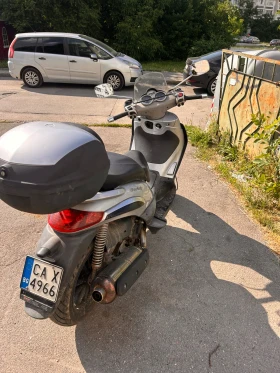 Piaggio Beverly 400 | Auto.bg — изображение 2