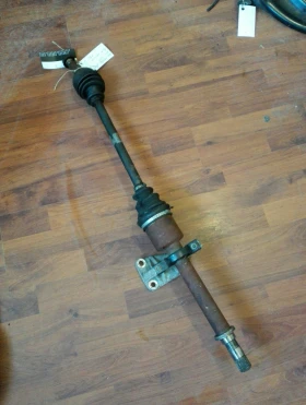 полуоска предна дясна Рено Модус 1.2 16в