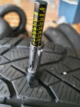 Гуми Зимни 195/65R15, снимка 2