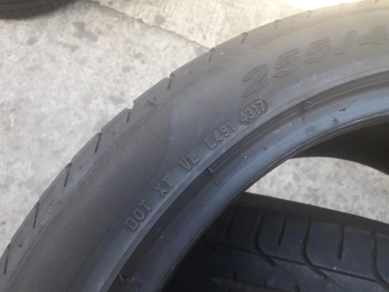 Гуми Летни 255/40R19, снимка 7 - Гуми и джанти - 25873191