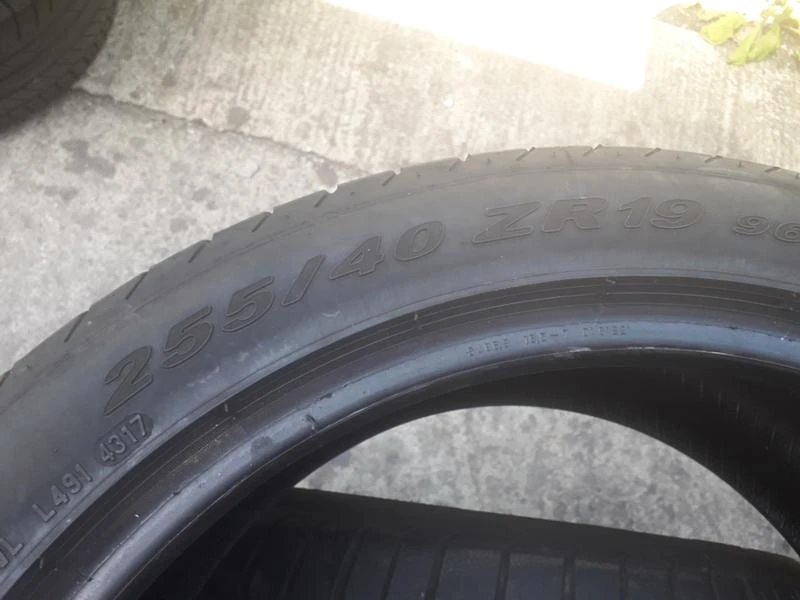 Гуми Летни 255/40R19, снимка 6 - Гуми и джанти - 25873191