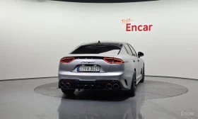 Kia Stinger 3.3* TURBO* AWD* ОБДУХВАНЕ* ХЕДЪП* 360КАМЕРА* , снимка 4