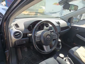 Mazda 2 1.5 / Газ, снимка 7