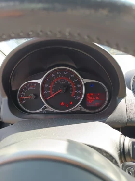 Mazda 2 1.5 / Газ, снимка 6