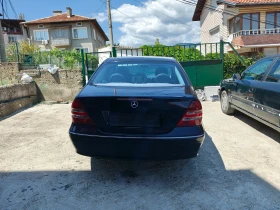 Mercedes-Benz C 220, снимка 8