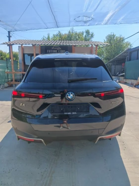 BMW iX 50 XDRIVE 523hp | Mobile.bg � ����� ������ 5